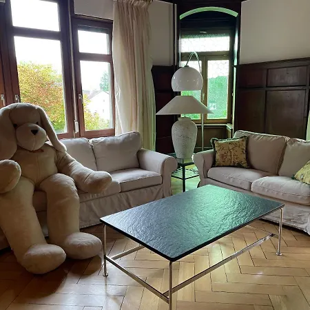 Zum Hoelltor Apartment *
