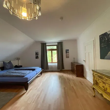 Apartment Zum Hoelltor