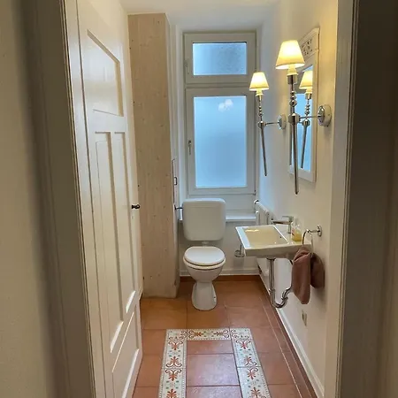 Zum Hoelltor Apartment